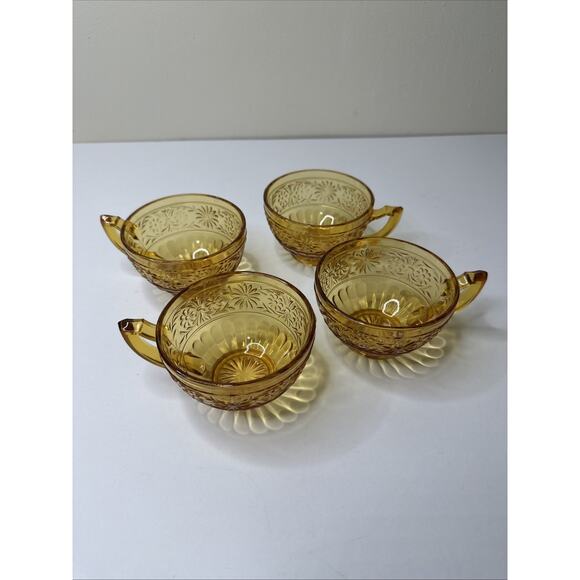 Set of 4 Vtg. Indiana Glass Amber "Daisy" Tea/Coffee/Punch Cups - Picture 1 of 6